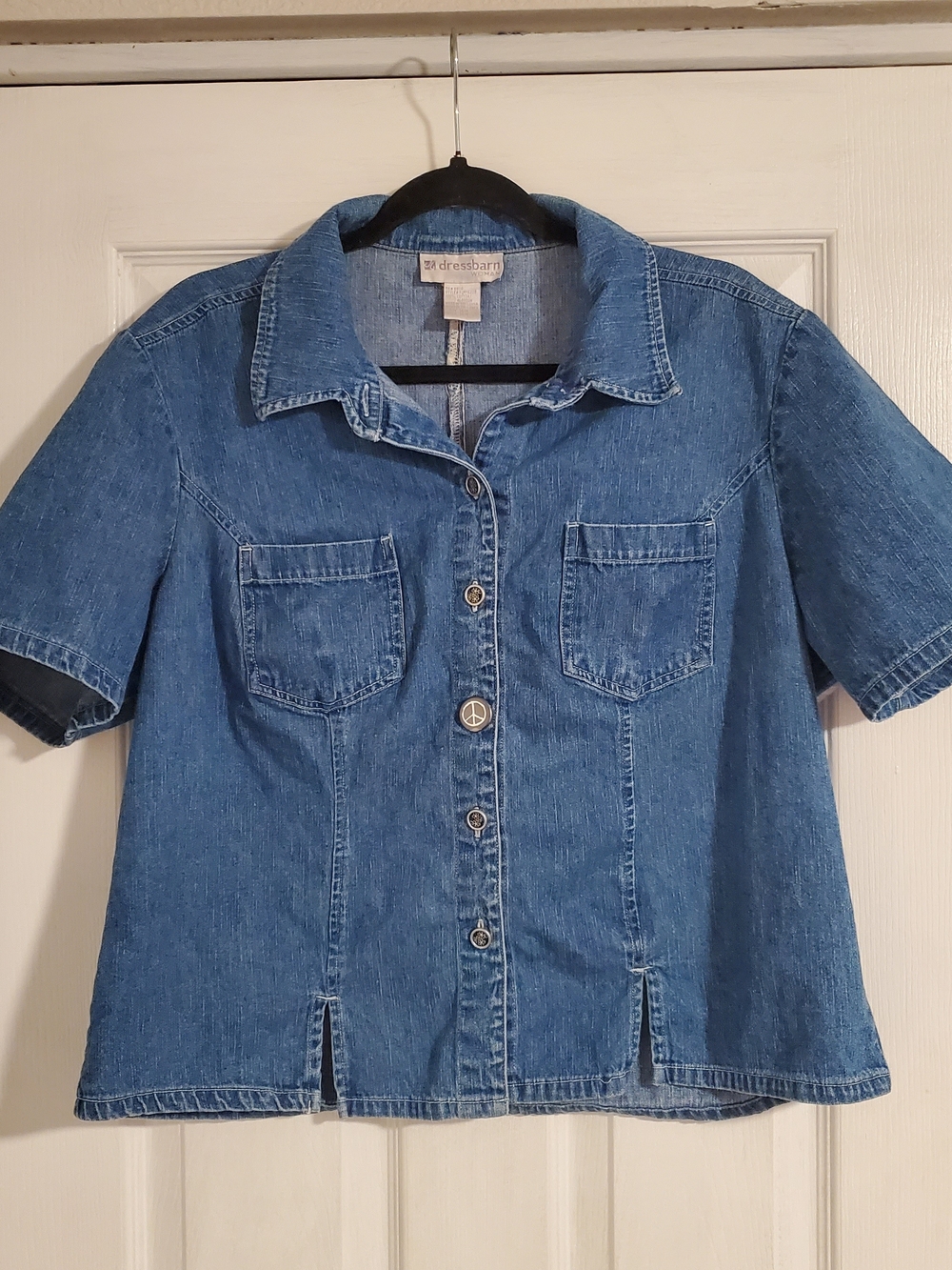 dressbarn Blue Short-Sleeve Denim Button-Up Shirt